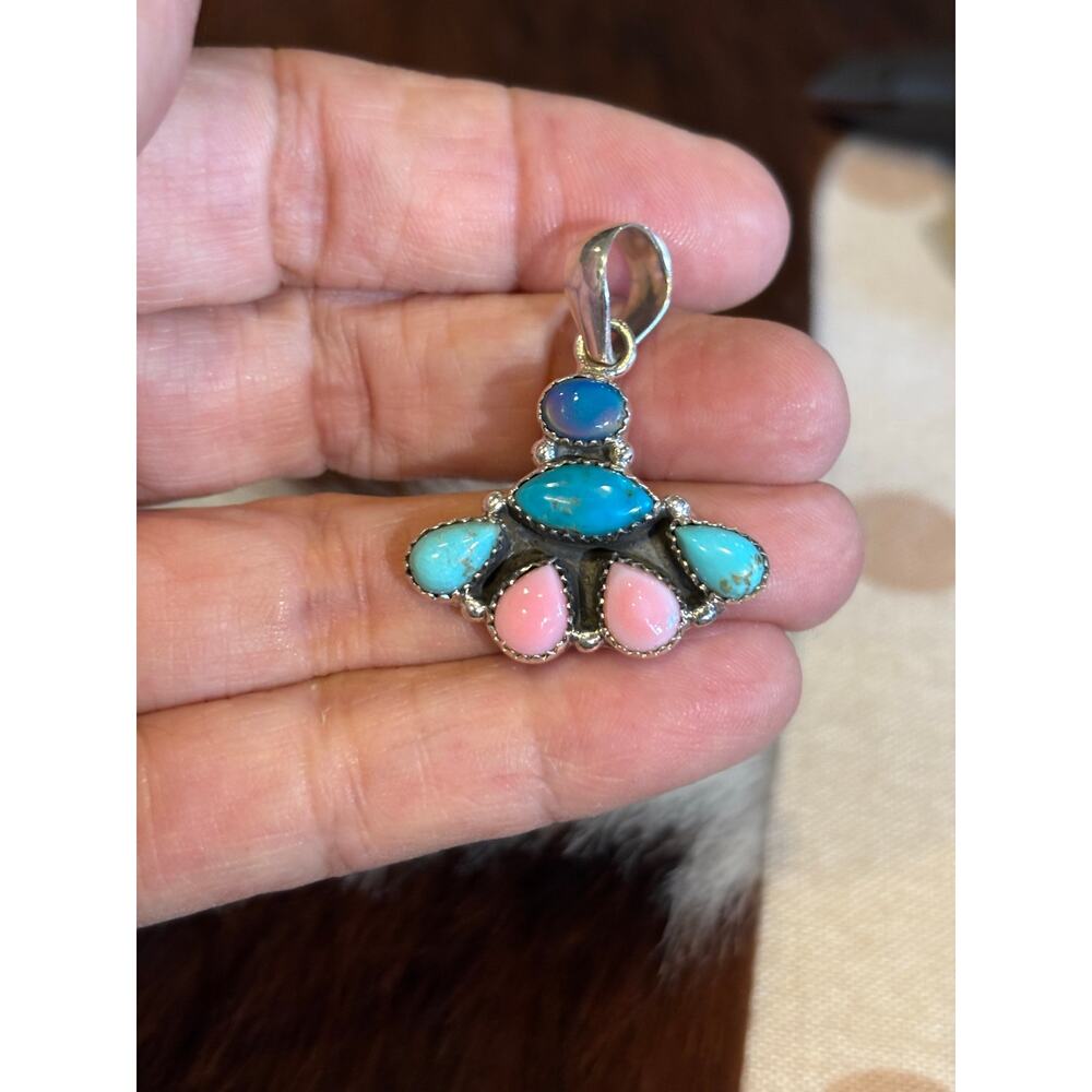 Kingman Turquoise Blue Opal & Pink Conch Pendant 925 Silver - Picture 4 of 6